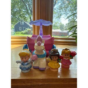 Little People Disney Princess Parade Carriage With Cinderella Belle & Aurora Fig